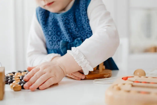 How Do Thoughtful Baby Gifts Support Cognitive Development?