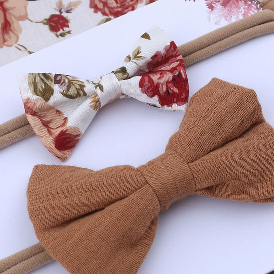 Camélia Bib and Bow