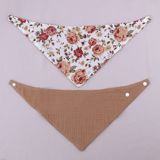 Camélia Bib and Bow